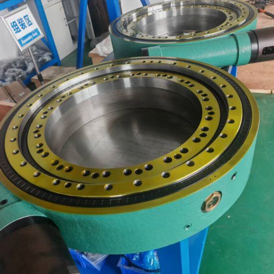 超大中空型伺服可编程转台（中空522MM)